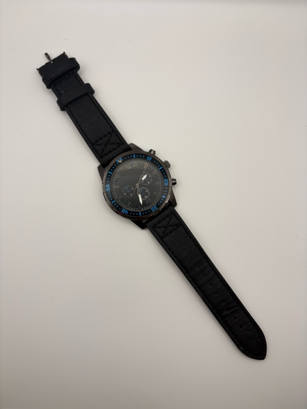 Black‎ Men's Faux Chronograph Watch with Blue Accents New Battery Works!